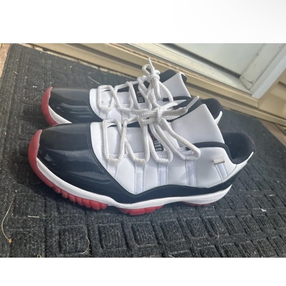 Air Jordan 11 low concord bred 2020 size 11